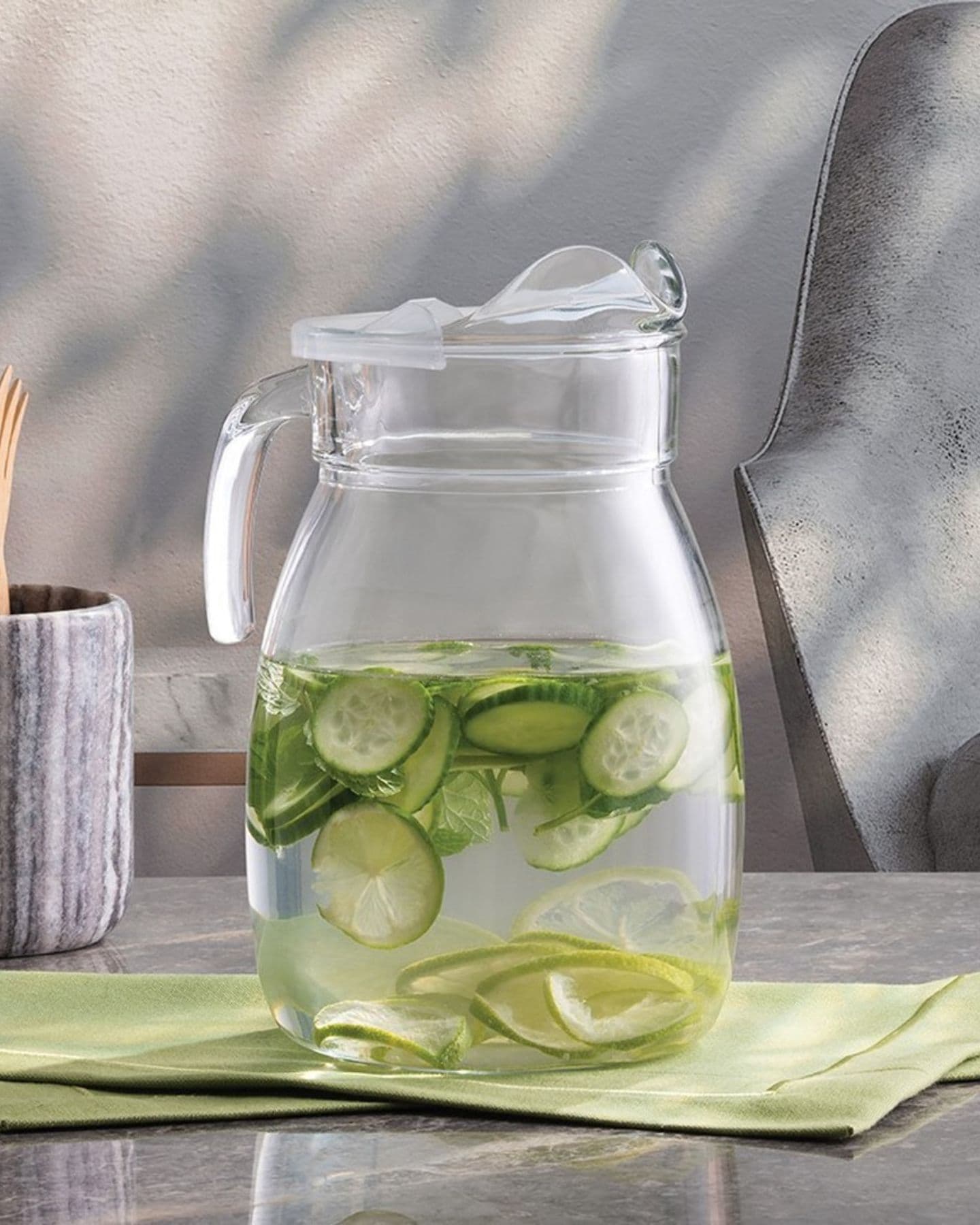 ابريق  زجاجي ماركة باشابهجة Pasabahce Glass Jug