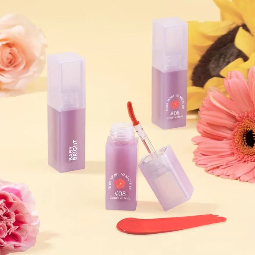 Flora Moist To Matte Lip 3G Baby Bright احمر شفاه فلورا بيبي برايت