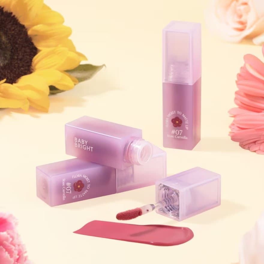 Flora Moist To Matte Lip 3G Baby Bright احمر شفاه فلورا بيبي برايت