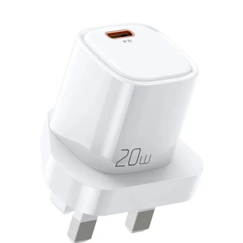 شاحن MC 20W مع كابل Type-C إلى C بطول 1.2 متر أبيض CH-4721