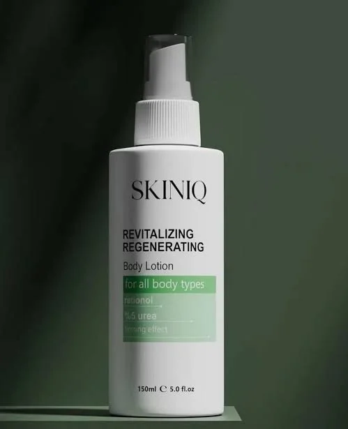 لوشن الجسم SKINIQ بالريتينول لترطيب وتجديد البشرة ومكافحة علامات التقدم في السن 10