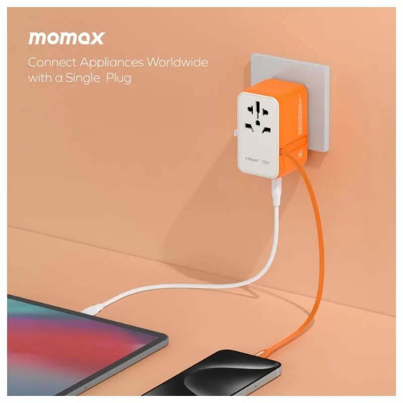 شاحن Momax World+ 25W بثلاثة منافذ مع كابل USB-C مدمج ومحول سفر - 3607