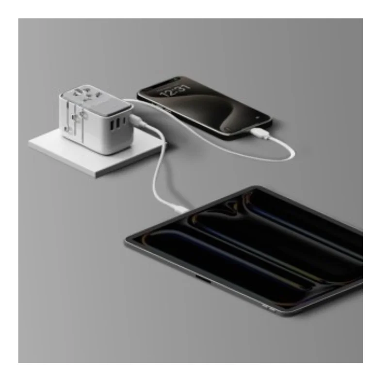 شاحن Momax World+ Flow 35W 4-Port مع كيبل USB-C مدمج - 3461