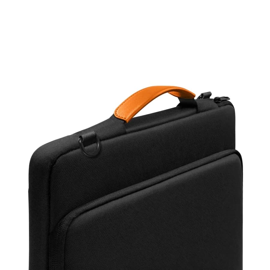 حقيبة لابتوب Tomtoc Defender-A40 سوداء مع حماية CornerArmor - 1769 — 4