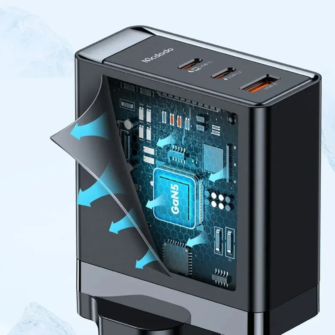 شاحن سريع Mcdodo MC 140W 2C+1A GaN5 Pro مع منفذين USB-C ومنفذ USB-A - CH-2901 — 4
