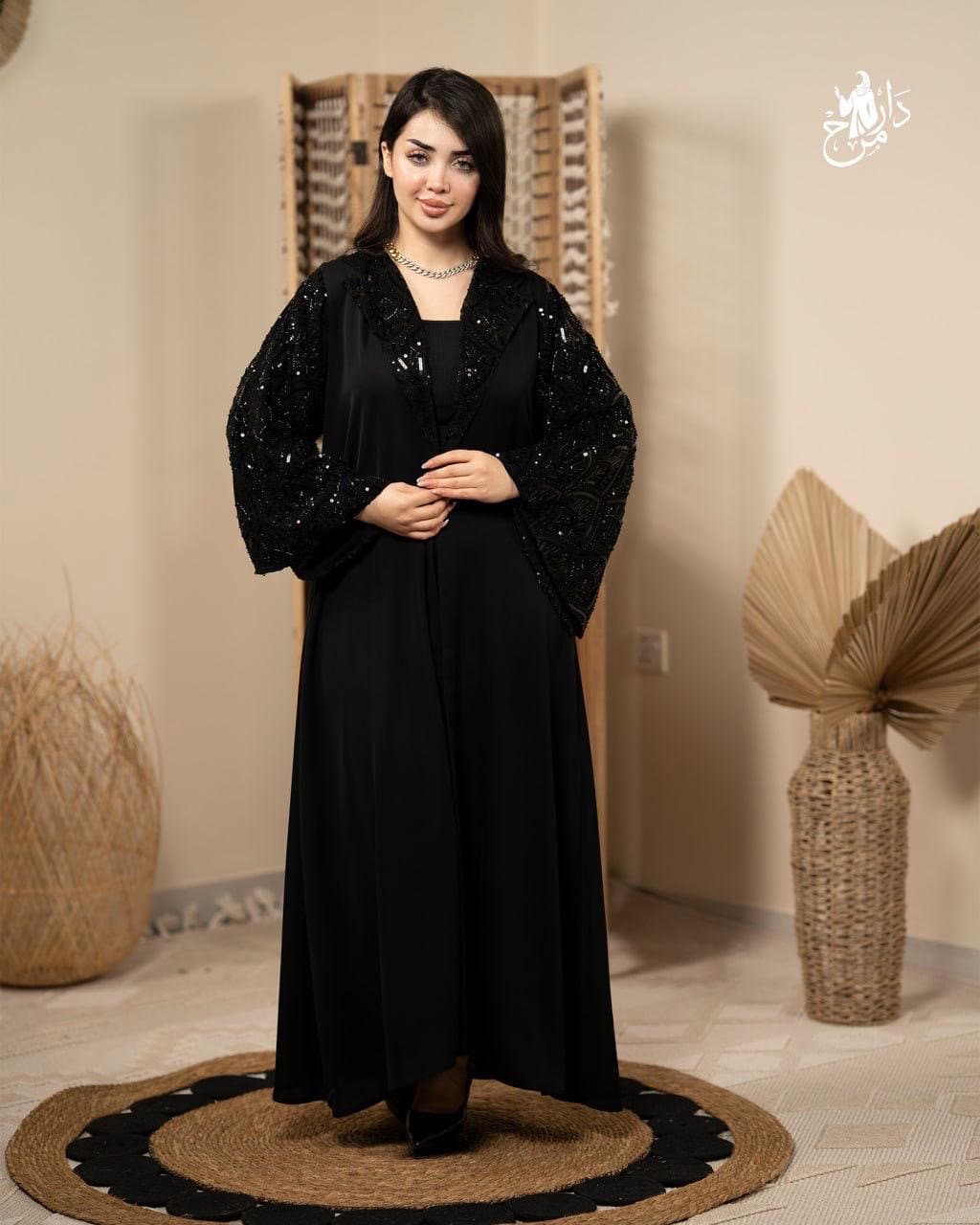عبايه خليجية اماراتية من دار مرح للعبايات