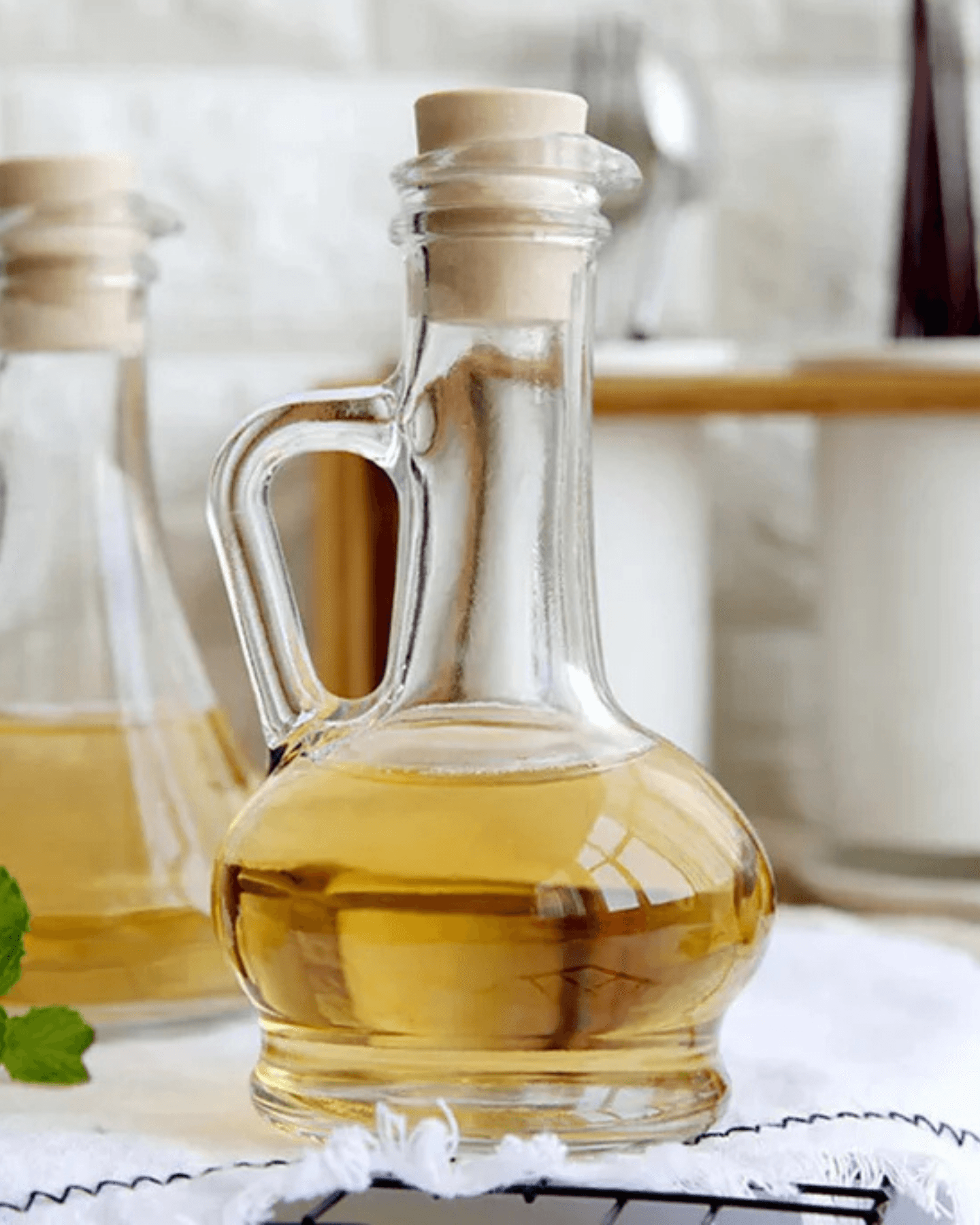 سيت مزايت زجاجية 2 قطع ماركة باشابهجة Pasabahce Glass Oil Set