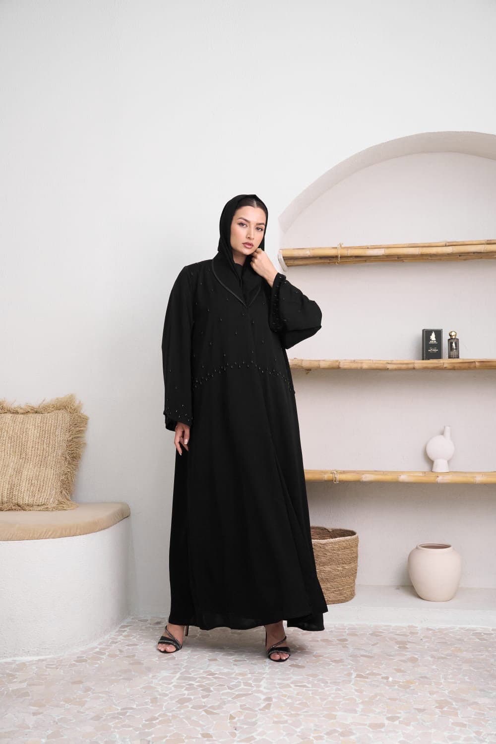 عباية اماراتيه من دار مرح للعبايات