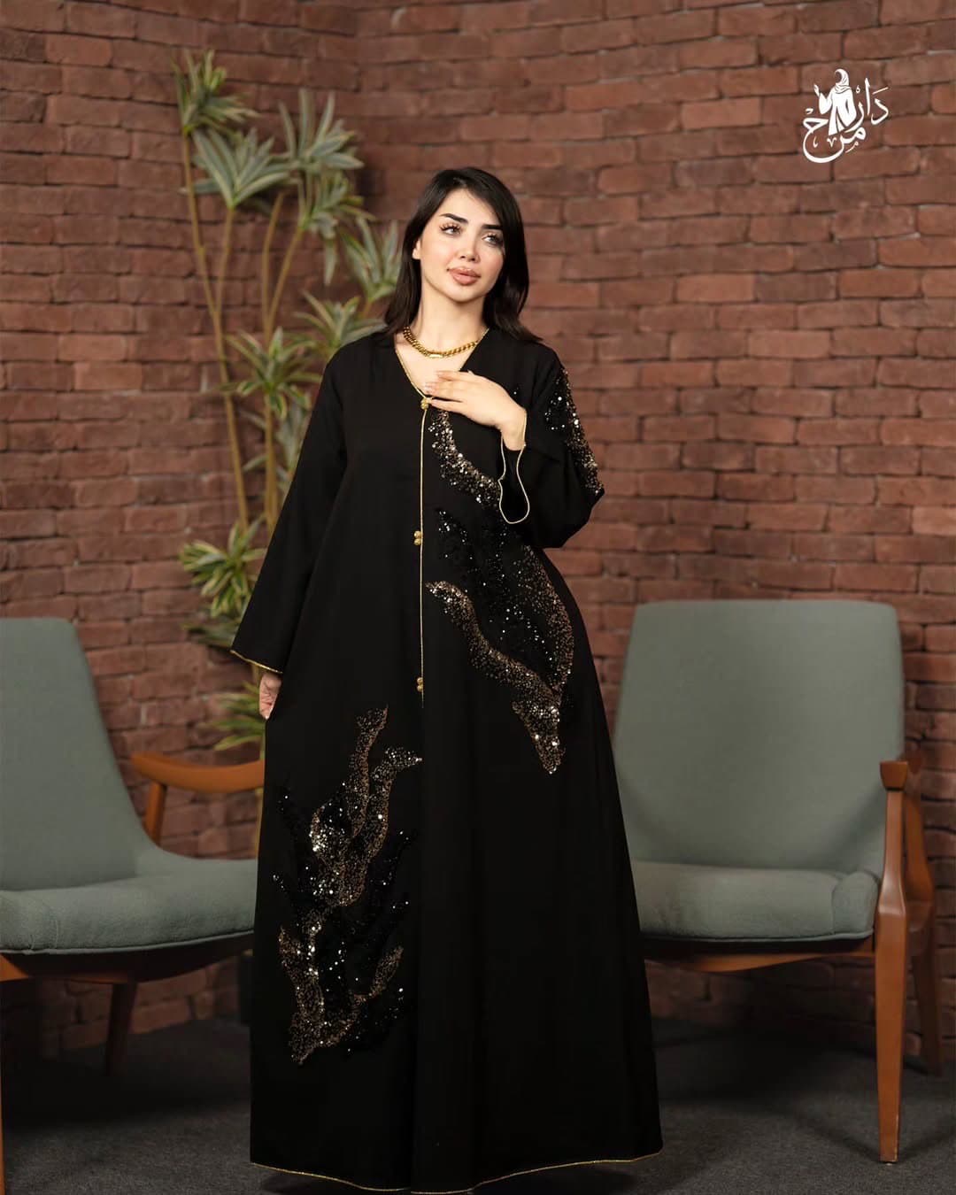 دراعة وفستان اسود من دار مرح للعبايات