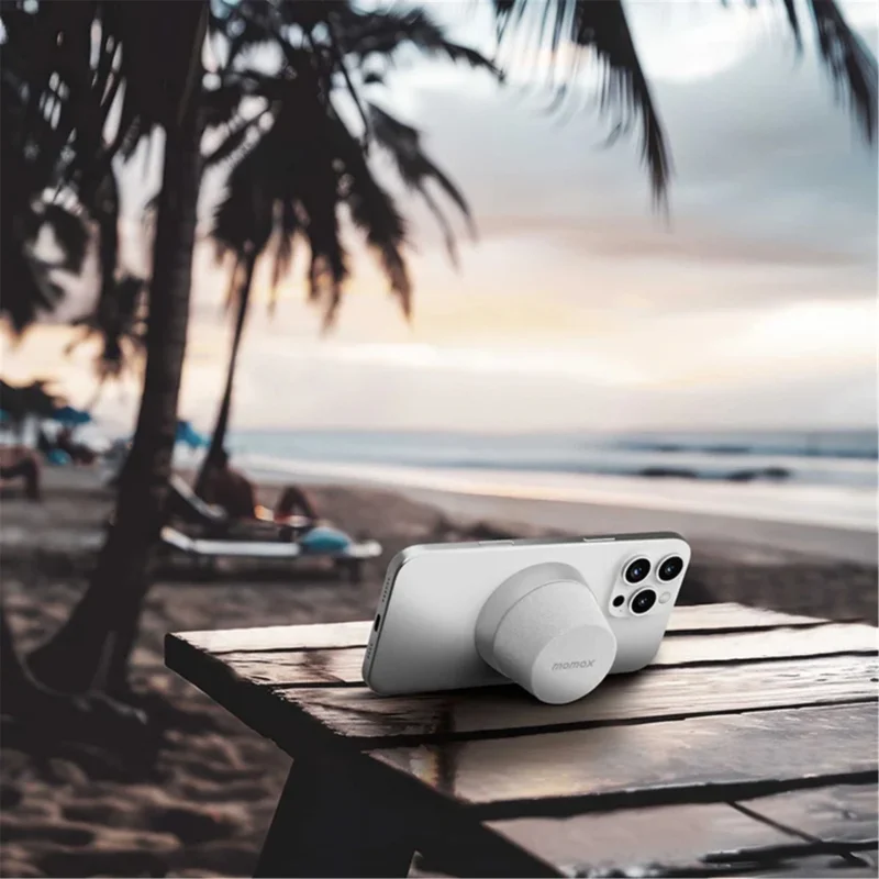 مكبر صوت لاسلكي Momax Vibe Go مغناطيسي باللون الفضي 3705 — 3