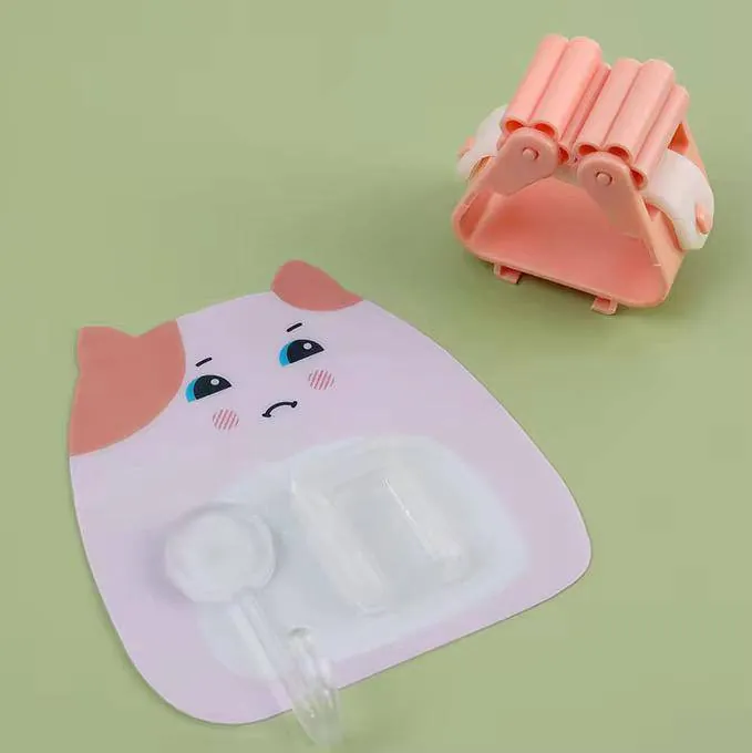 حامل جداري متعدد الاستخدام بشكل كرتوني Cartoon Wall Mounted Mop/Broom Holder — 4