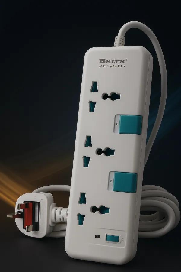 سيار كهربائي متعدد المخارج من Batra - 3 مخارج طول 3 متر Batra International Power Strip – Model BS23 3m — 3