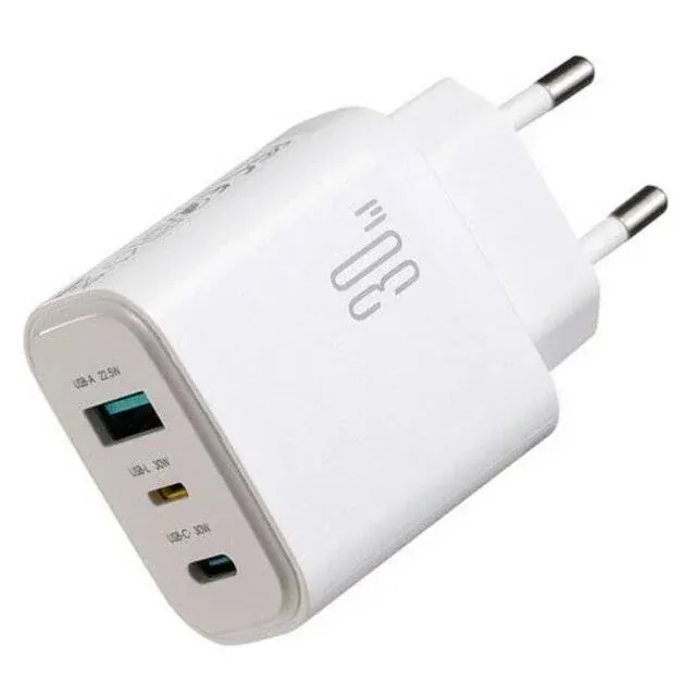 Joyroom JR-TG6 30W 3-Port Charger (White)