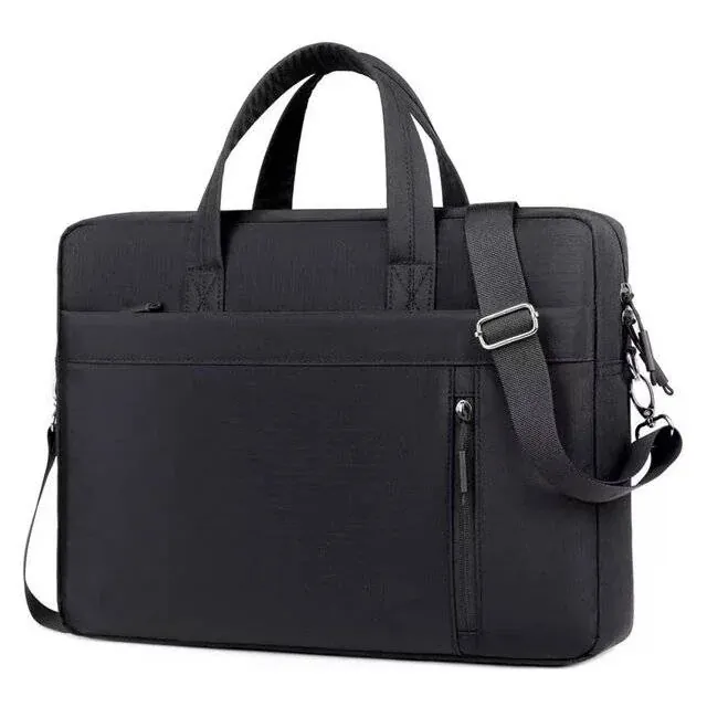 862 15.6″ Laptop Bag (Black)