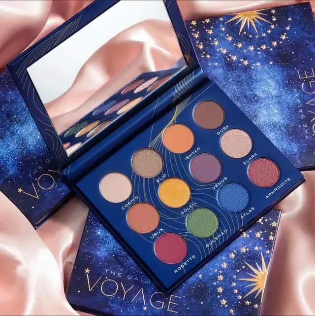 باليت ظلال عيون فوياج VOYAGE The Galaxy Eyeshadow Palette — 2