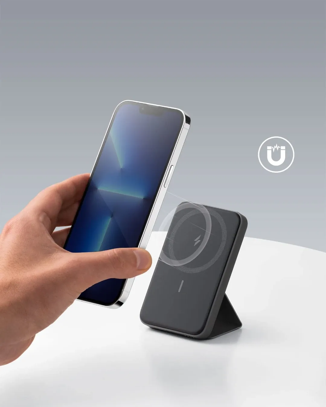 شاحن طوارئ Anker 633 MagGo 10000 مللي أمبير 20 واط أسود — 2