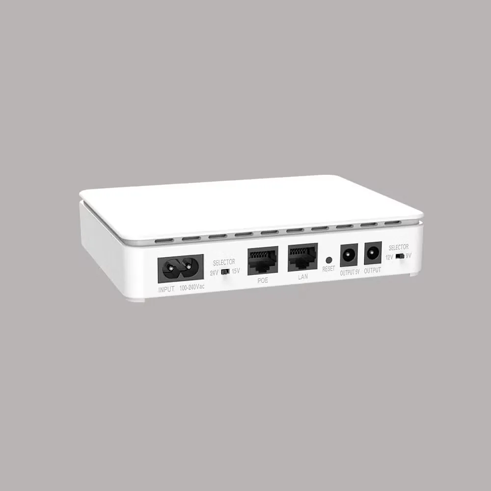 مجهز طاقة UPS نانو QIC بسعة 8800mAh للراوتر