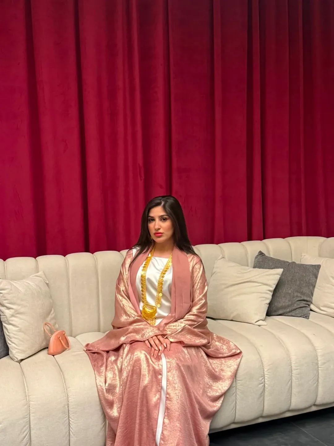 عباية نسائية خليجية وردية فخمة — 6
