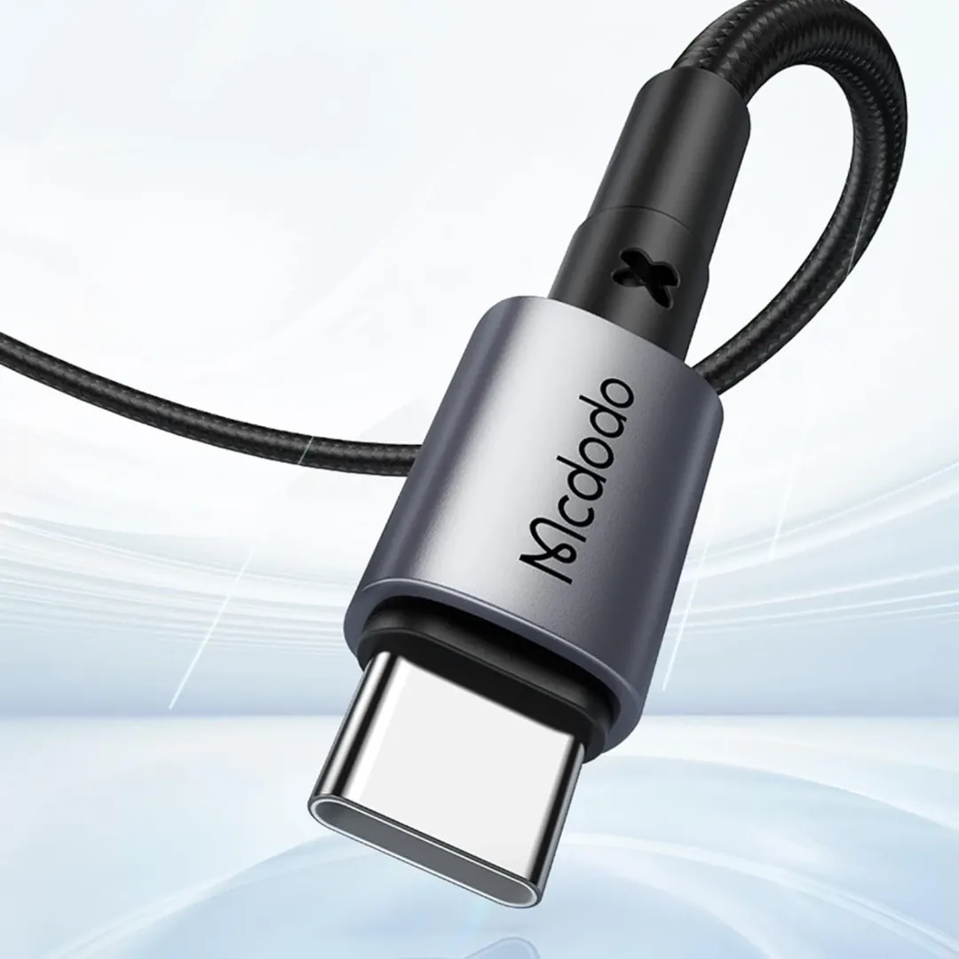 كيبل بيانات Mcdodo Prism Series من USB-C إلى USB-C بقدرة 65 واط - طول 1 متر - أسود — 4