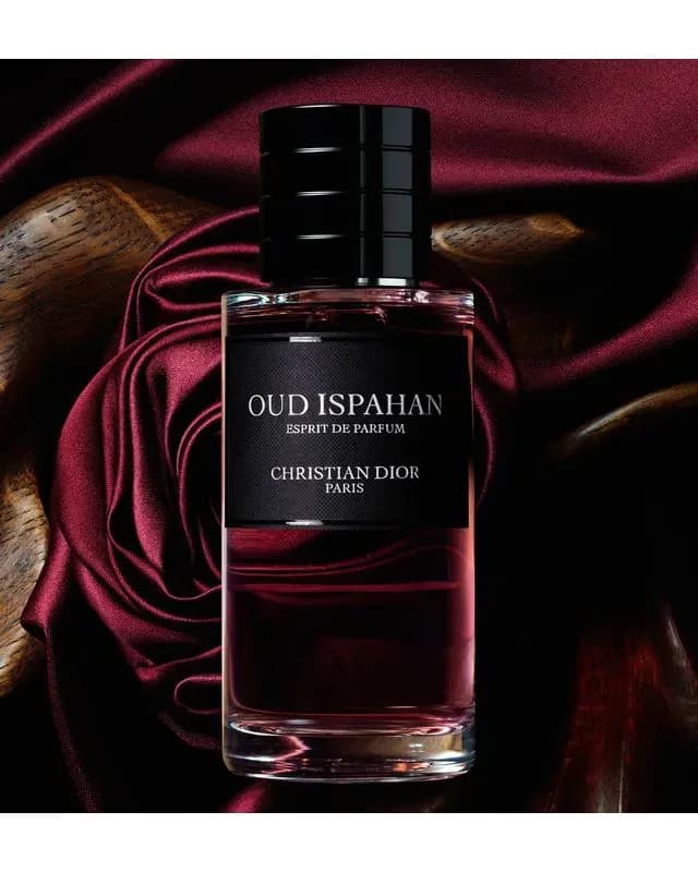 عطر كريستيان ديور عود اسبهان إكستريت دو بارفيوم 80 مل للجنسين