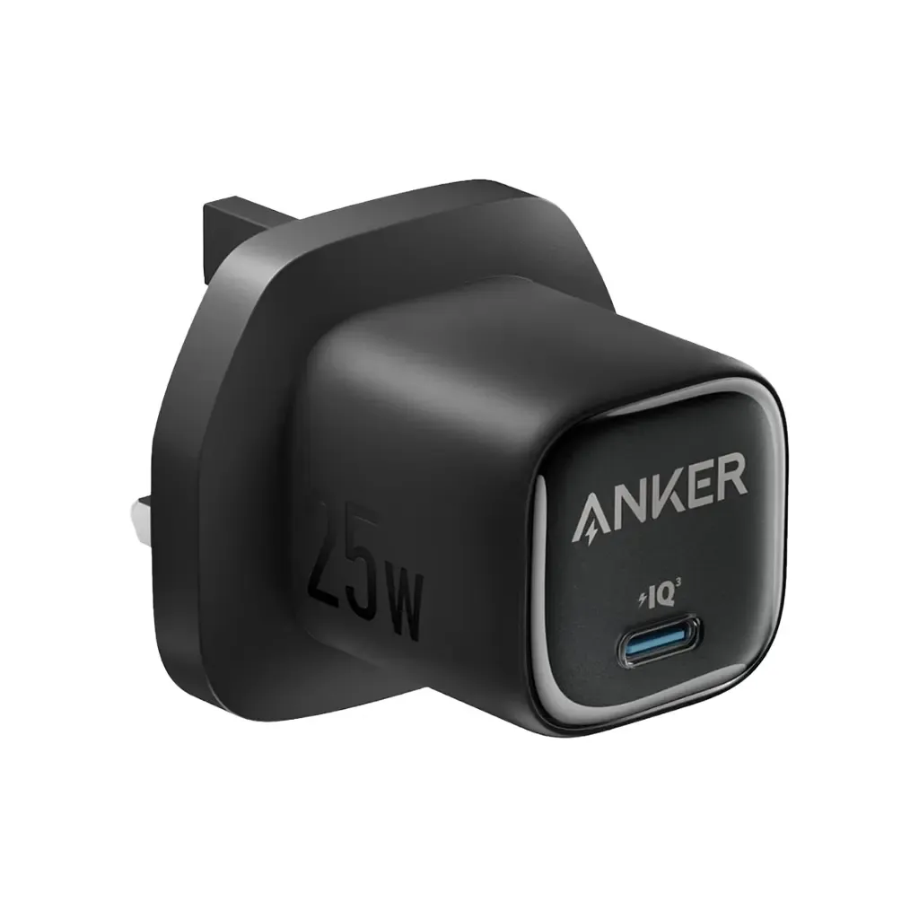 شاحن حائط أنكر زولو 30 واط بمنفذ USB-C أبيض